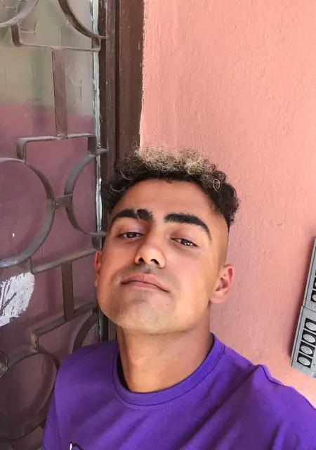 Я Babanz, 20, знакомлюсь для общения в Анкаре