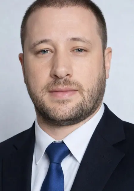 Андрей з Одеси, шукаю на сайті відкриті стосунки