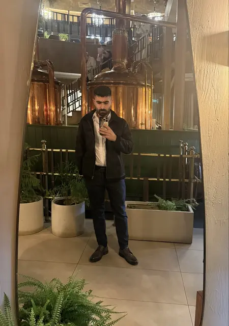 Soy Myde, 29 años, conociéndome para relación a largo plazo en Madrid