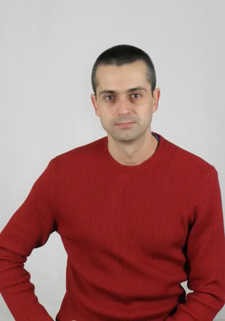 Сергей из Вознесенска, ищу на сайте постоянные отношения