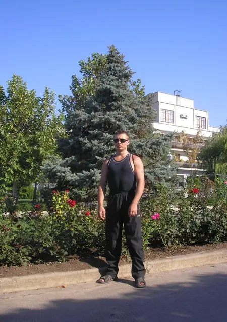 Я Александр, 41, знакомлюсь для постоянных отношений в Мелитополе