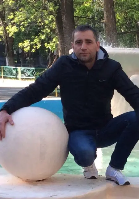 Я Дмитрий, 46, знакомлюсь на одну ночь в Покрове