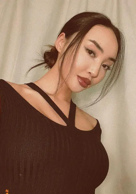 Daniela из Одессы, ищу на сайте знакомства без обязательств