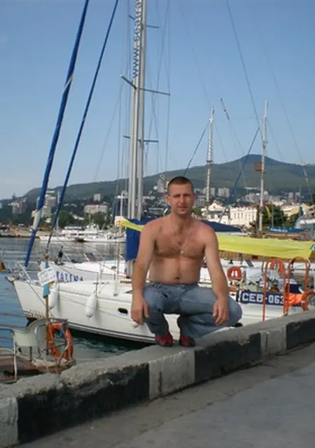 Я Алексей, 48, из Винницы, ищу знакомства на одну ночь