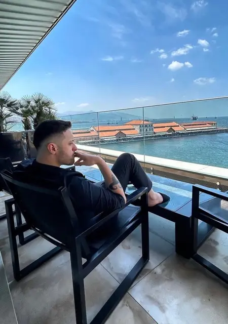 Ouz из Измира, ищу на сайте вирта