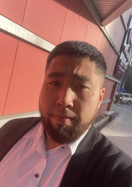 Uli из Бишкека, ищу на сайте знакомства без обязательств