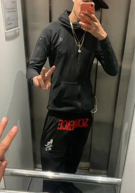 Я Javier, 18, знакомлюсь на одну ночь в Темуко