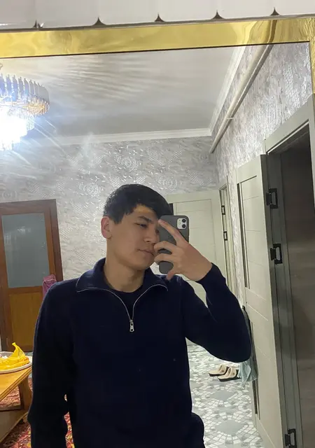 Я Азизбек, 19, из Брюсселя, ищу знакомства без обязательств