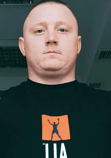 Дмитрий из Гродно, ищу на сайте открытые отношения