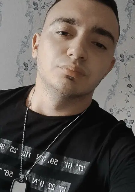 Я Rostik, 26, из Днепра, ищу знакомство для постоянных отношений