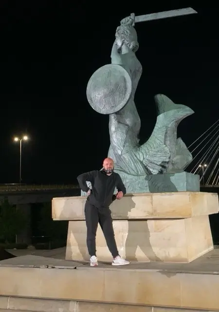 Я Anatoliy, 41, из Киева, ищу знакомство для приятного времяпровождения