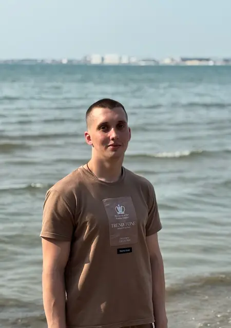 Кирилл из Сарагосы, мне 25, познакомлюсь на одну ночь