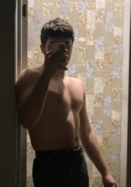I'm Shirhan, 23 from Rotherham, seeking connections for chat