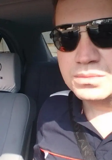 Виталий из Херсона, ищу на сайте приятное времяпровождение