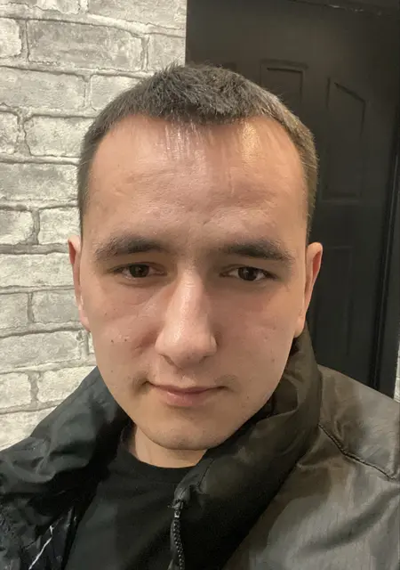 Дима из Лондона, мне 27, познакомлюсь на одну ночь