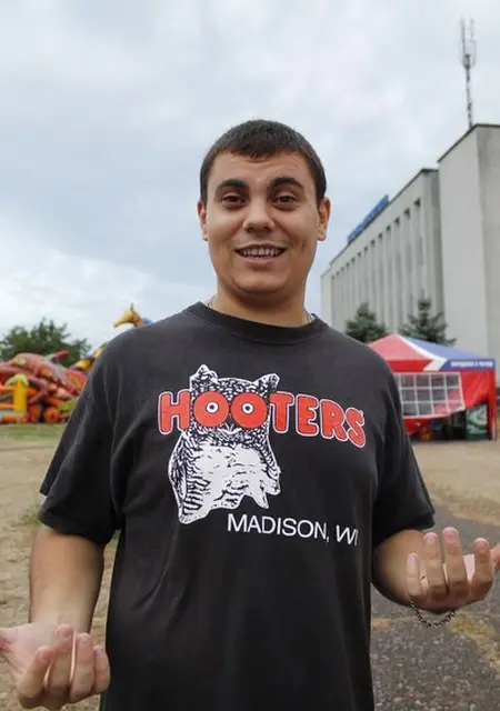 Женя из Каховки, ищу на сайте знакомства на одну ночь