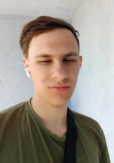 Никита из Орши, мне 21, познакомлюсь для приятного времяпровождения