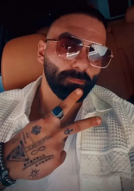 Я Roberto, 31, из Дубая, ищу знакомство для постоянных отношений