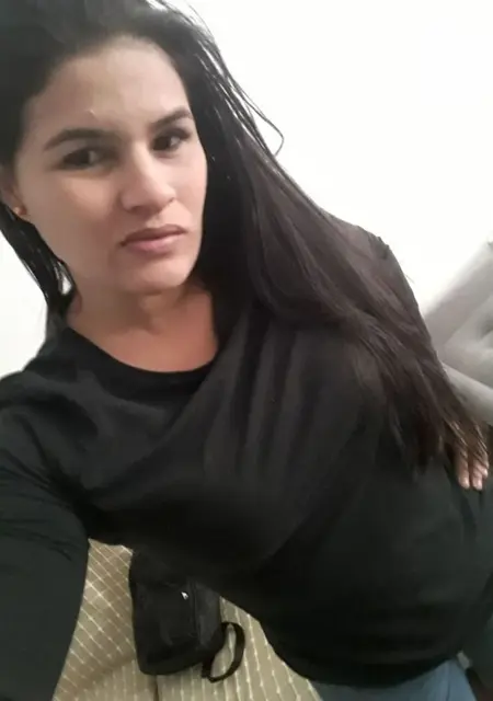 Yeli de Madrid, tengo 35 años, lista para conocer