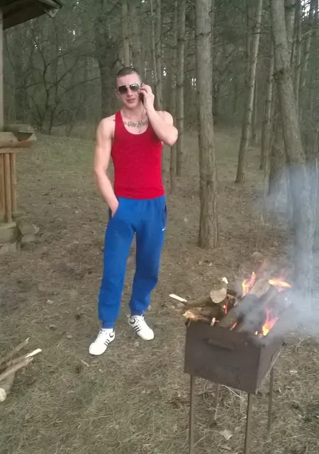 Я Саша, 34, из Барановичей, ищу знакомство для общения