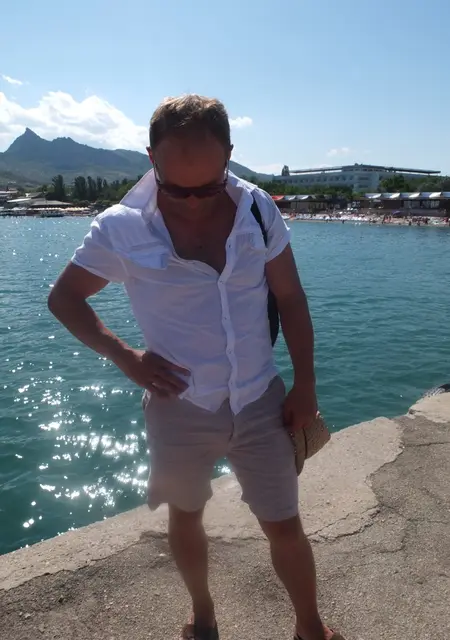 Я Максим, 44, знакомлюсь без обязательств в Бердичеве