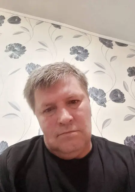 Я Эдуард Шабедько, 55 років, знайомлюсь для постійних стосунків у Мелітополі