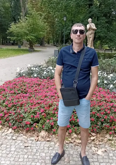 Roma из Киева, мне 40, познакомлюсь без обязательств