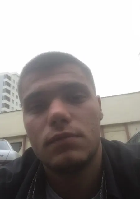 Nasibov из Тбилиси, мне 21, познакомлюсь для дружбы