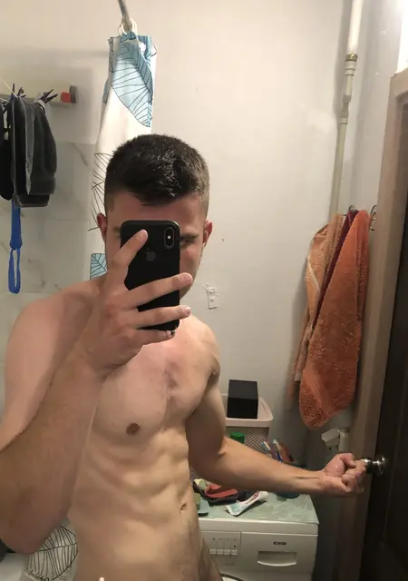 Я Макс, 26, из Белой Церкви, ищу знакомства без обязательств