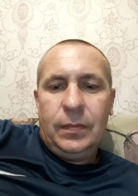 Александр з Харкова, шукаю на сайті приємне проведення часу