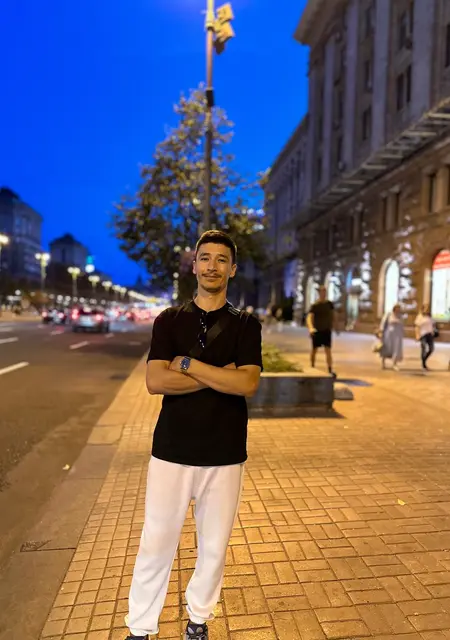 Я Bahtyyar, 27, из Кременчуга, ищу знакомства на одну ночь