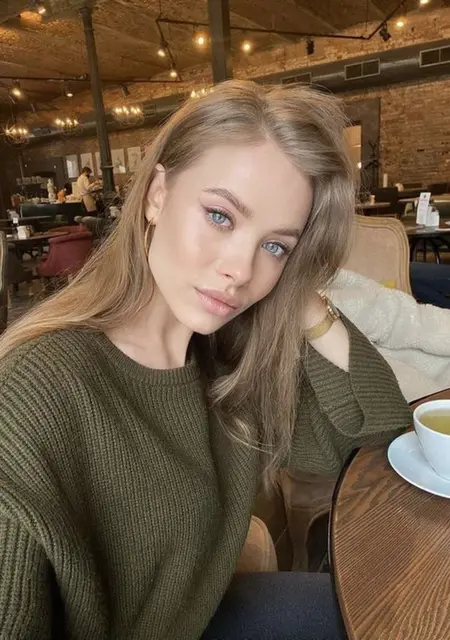 Я Надюша, 25, из Киева, ищу знакомство для приятного времяпровождения