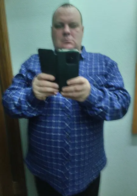 Яник из Мозыря, мне 41, познакомлюсь без обязательств