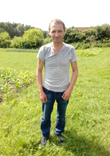 Виктор из Житомира, мне 48, познакомлюсь без обязательств