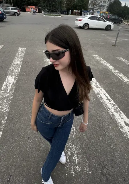 Лиля из Харькова, мне 21, познакомлюсь на одну ночь