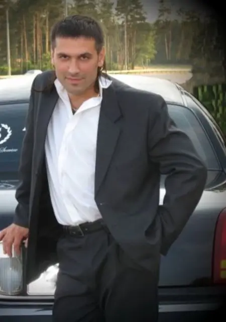 Я Влад, 46, из Хмельницкого, ищу знакомство для приятного времяпровождения