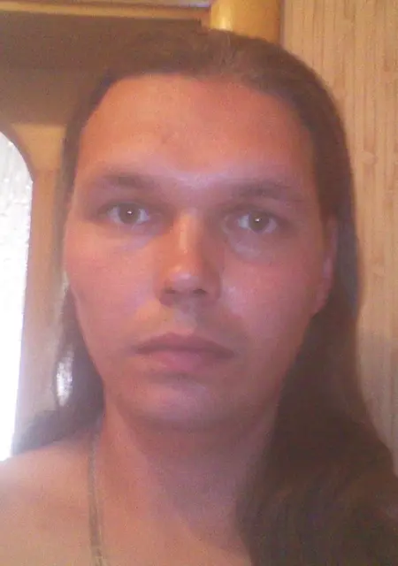 Я Виктор, 42, из Бреста, ищу знакомство для постоянных отношений