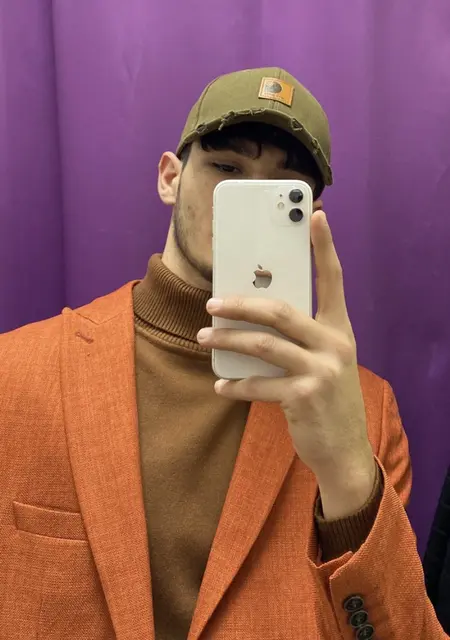 Я Abdulaziz, 22, знакомлюсь для постоянных отношений в Берлине