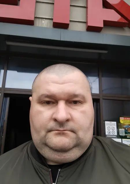 Александр из Дружковки, мне 43, познакомлюсь для общения