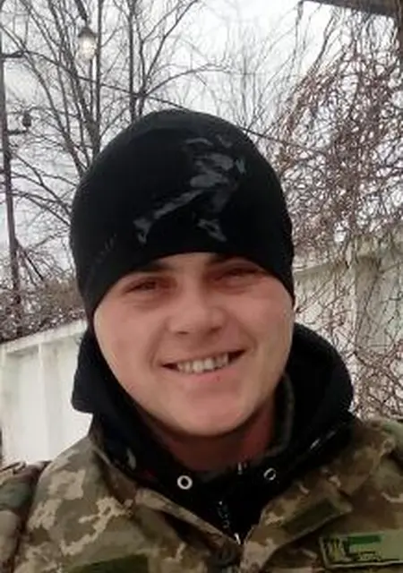 Я Петро, 36 років, знайомлюсь для спілкування у Полтаве