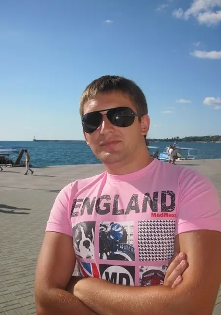 Я Александр, 39, знакомлюсь на одну ночь в Чернигове