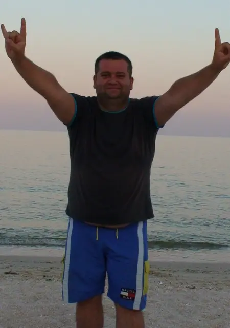 Я Павел, 45 років, знайомлюсь на одну ніч у Дніпрі