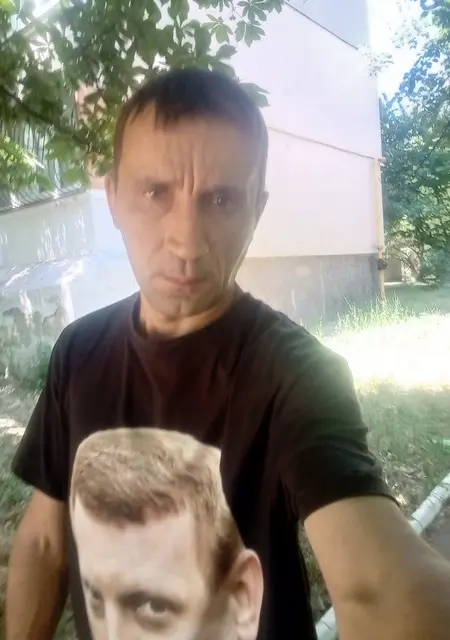 Сергей з Донецька, мені 21 років, познайомлюсь без зобов'язань