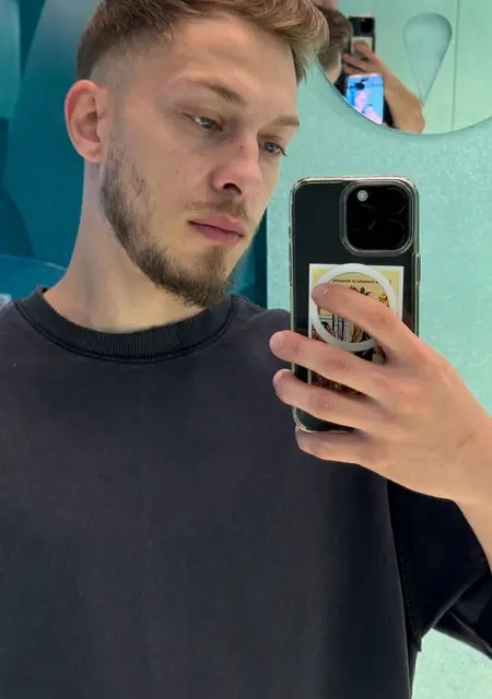 Я Marius, 29, знакомлюсь для совместных путешествий в Бухаресте