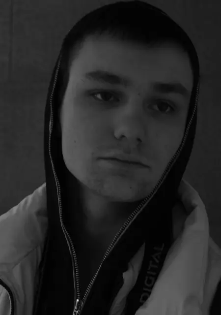 Я Daniil, 19, знакомлюсь без обязательств в Берлине