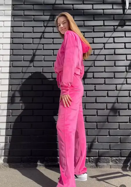 Юля из Хмельницкого, мне 26, познакомлюсь для общения