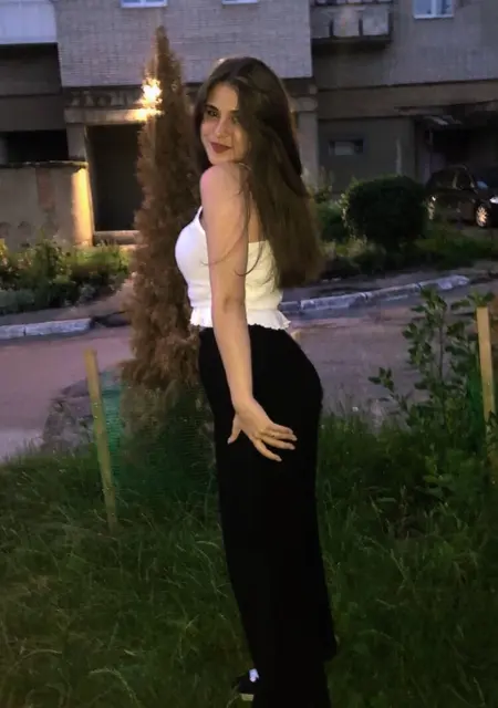 Я Neli, 20, из Львова, ищу знакомство для дружбы
