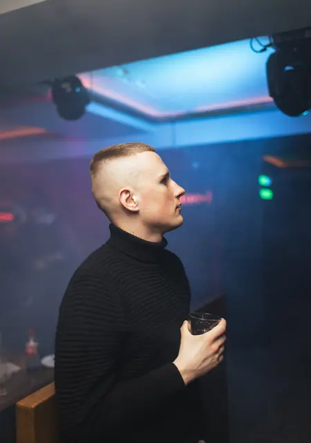 Я Богдан, 26 років, знайомлюсь для приємного проведення часу у Хмельницькому