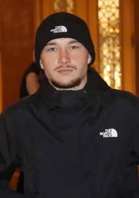 Vladyslav из Киева, мне 20, познакомлюсь для приятного времяпровождения