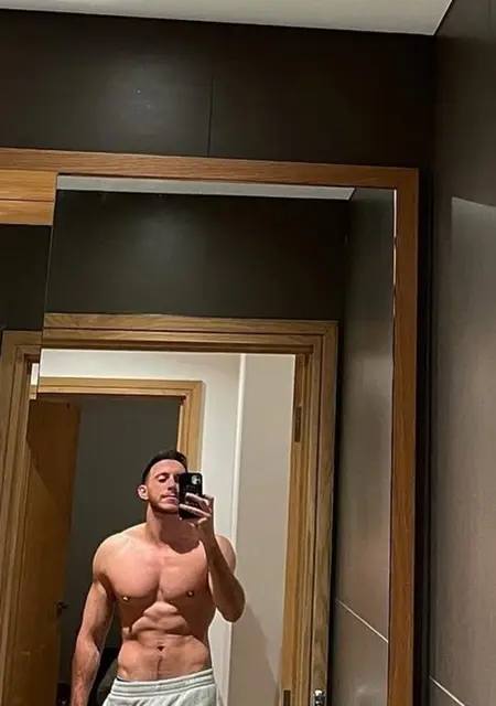 Я Marek, 31, знакомлюсь для приятного времяпровождения в Познани